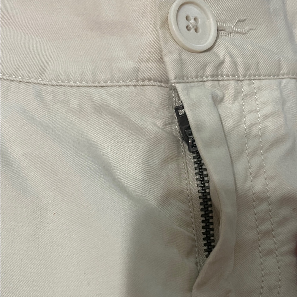 (099)GAP Cream Skirt with Button Details - Picture 3 of 7